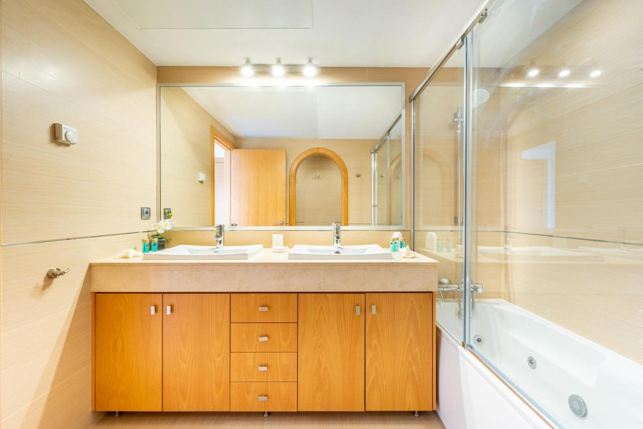 Poseidon Malaga Apartamento De Lujo Ngoại thất bức ảnh